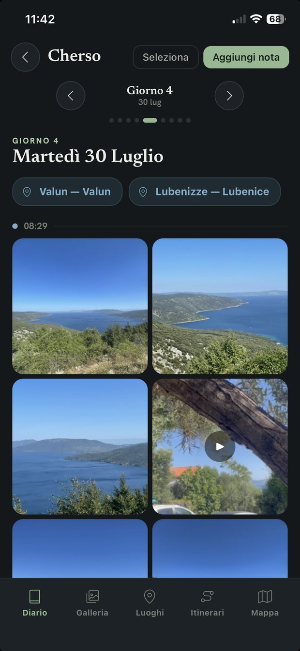 Schermata iPhone di Travels: il diario del giorno 4 a Cherso, con le foto del 30 luglio in ordine e i luoghi Valun e Lubenizze
